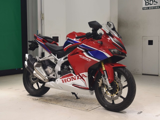 Honda CBR250RR — фото 3
