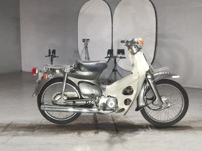 Honda C70