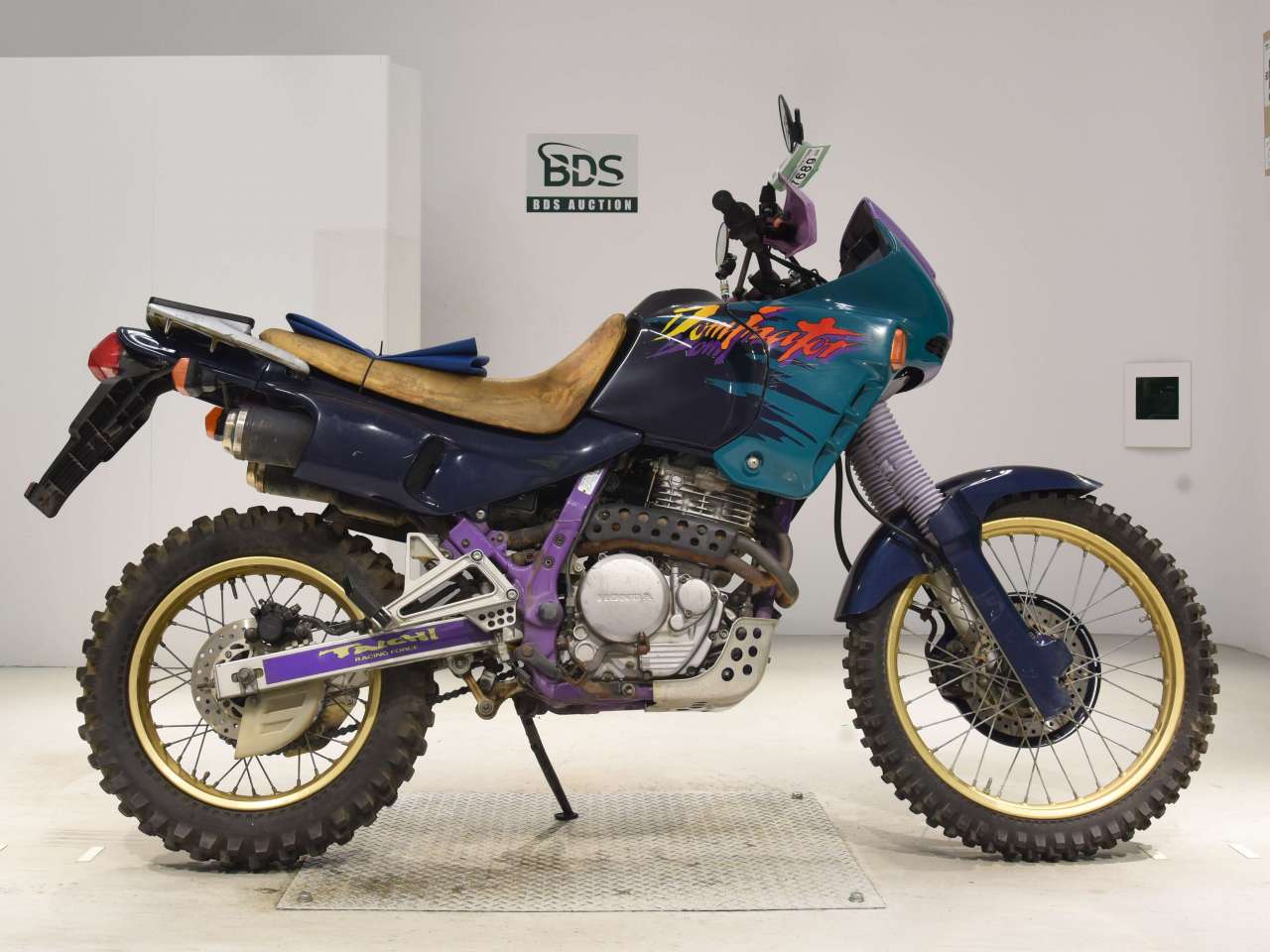 Купить Мотоцикл Хонда Nx 650 Dominator
