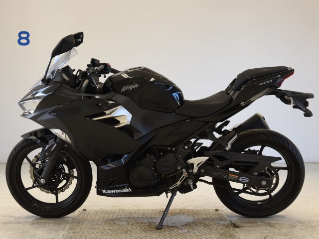 Kawasaki NINJA400 — фото 2