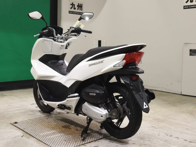 Honda PCX125 — фото 6