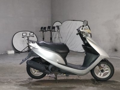 Honda DIO