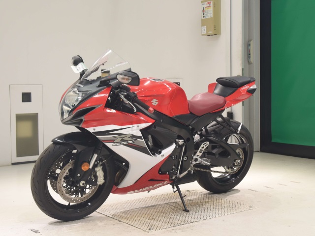 Suzuki GSX-R600 — фото 4