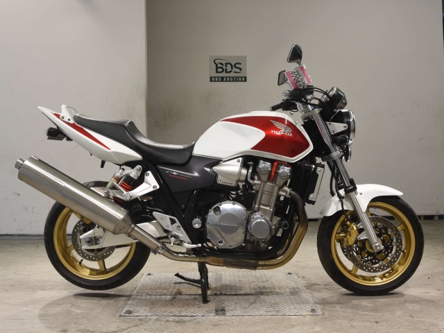 Honda CB1300SF