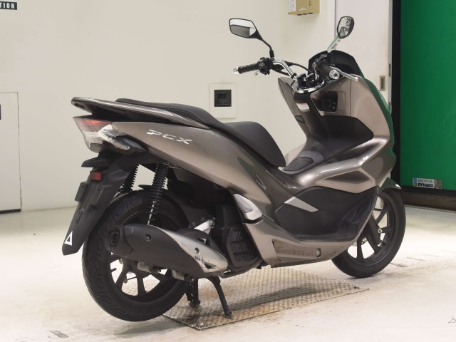 Honda PCX125-3 — фото 5