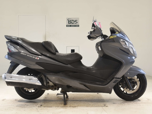 Suzuki SKYWAVE 400