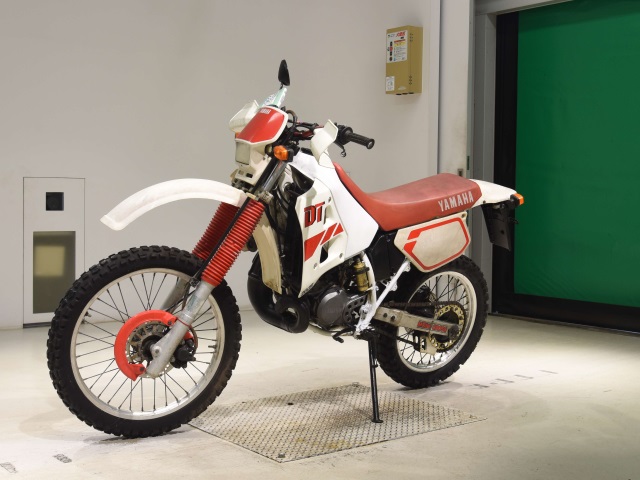 Yamaha DT200R — фото 4