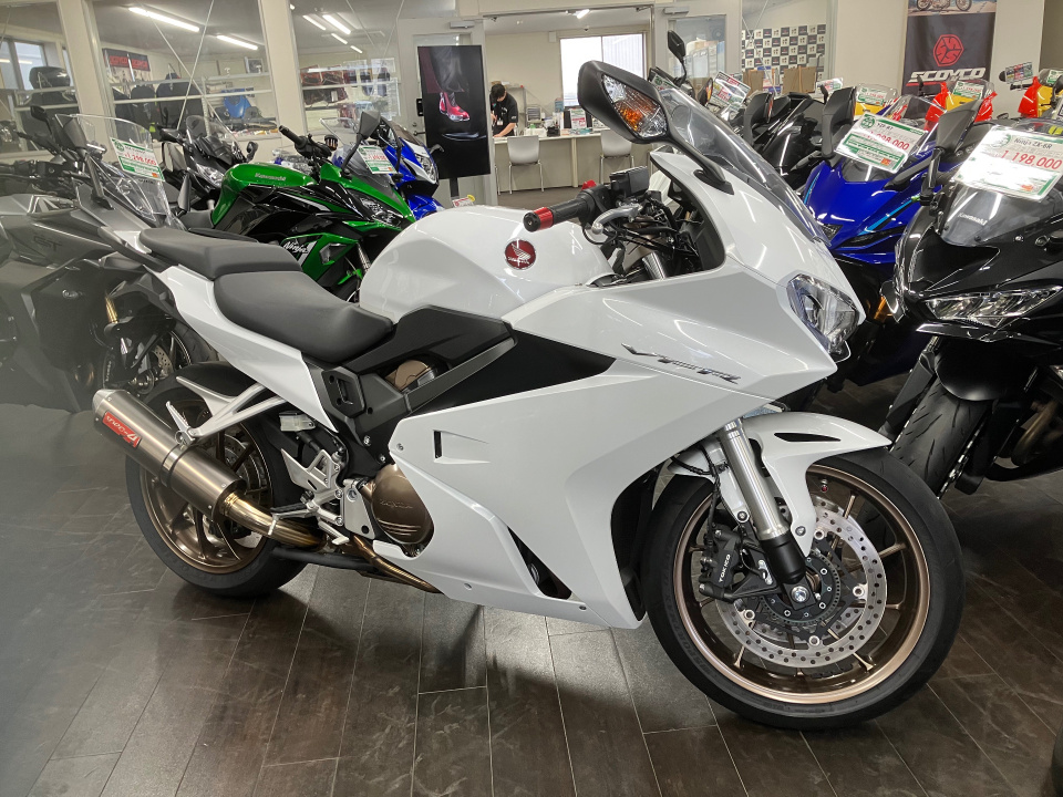 Honda VFR800F