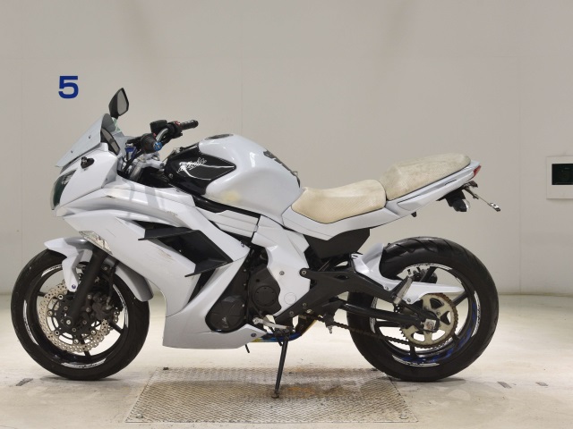 Kawasaki NINJA400 — фото 2