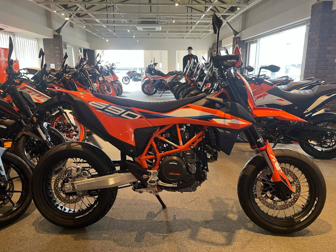 KTM 690 SMC R, zdjęcie 1
