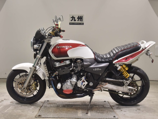 Honda CB1300SF — фото 2