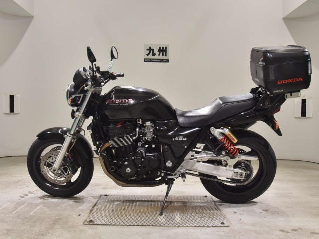 Honda CB1300SF — фото 2