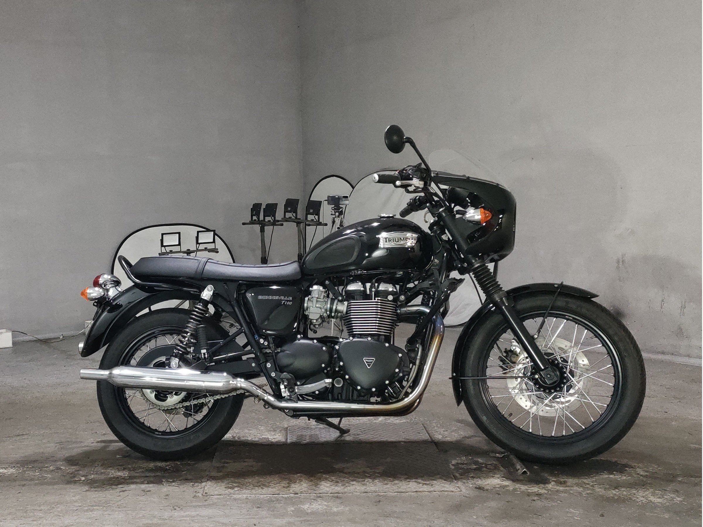 Triumph T100 BONNEVILLE