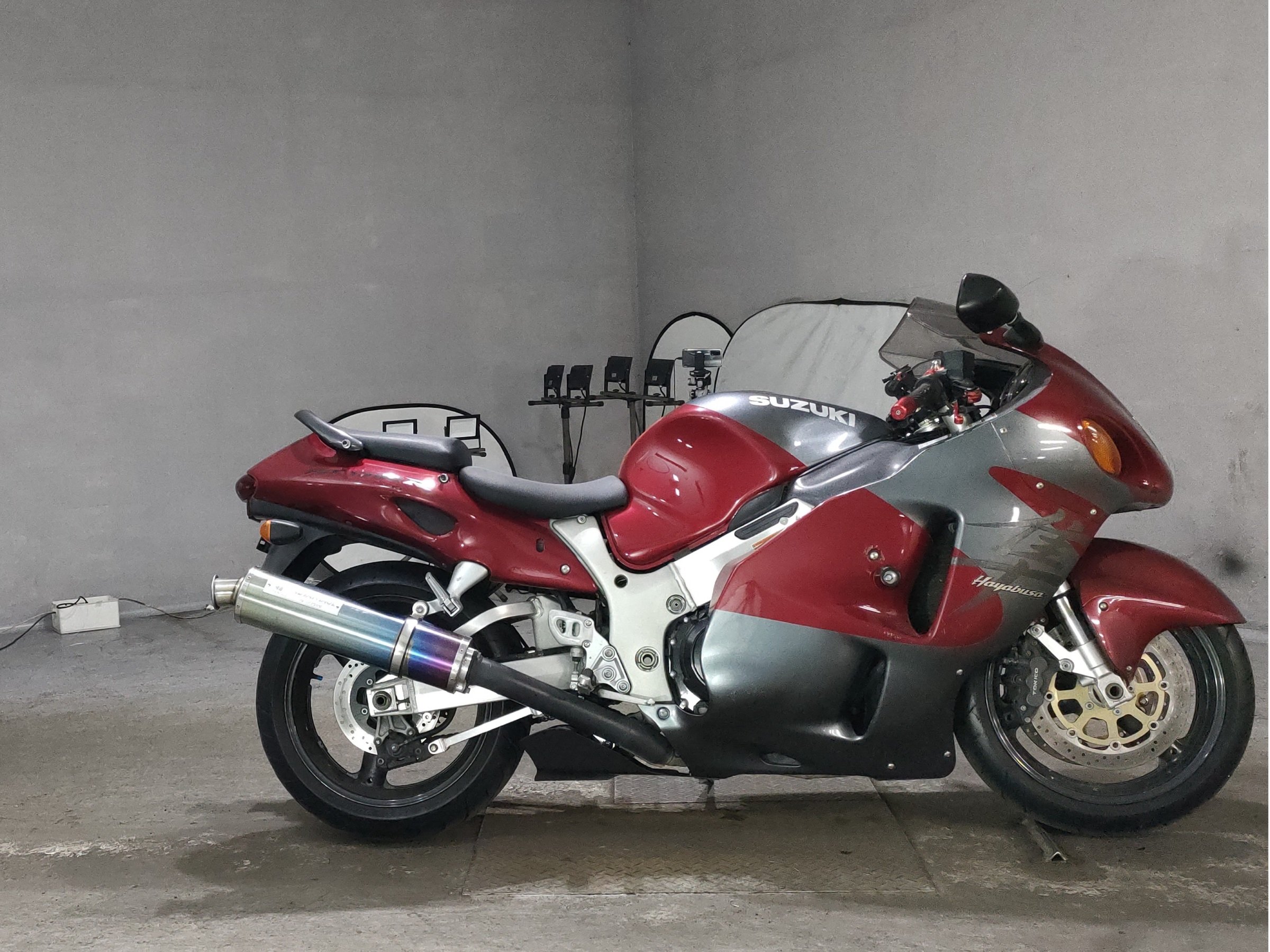 Suzuki GSX1300R HAYABUSA