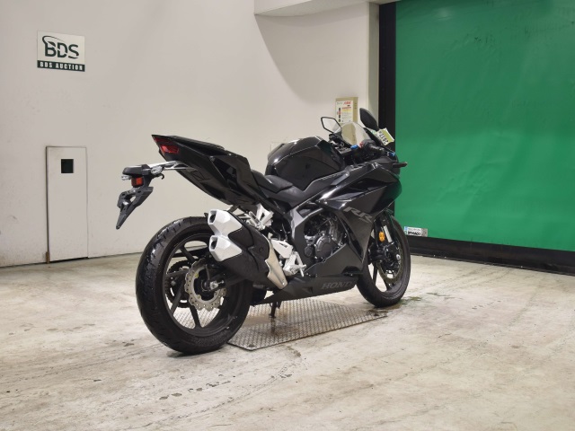 Honda CBR250RR — фото 5