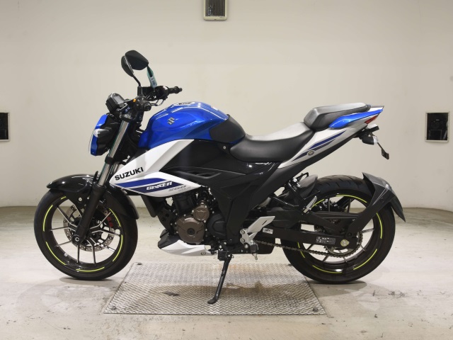 Suzuki GIXXER250 — фото 2