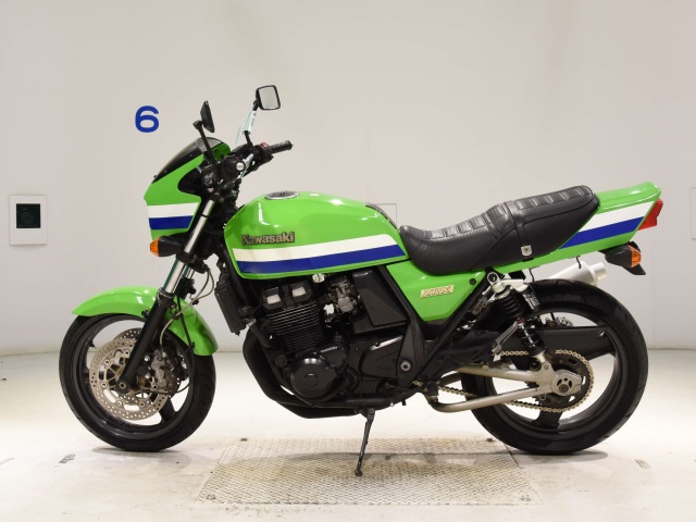 Kawasaki ZRX400 — фото 2