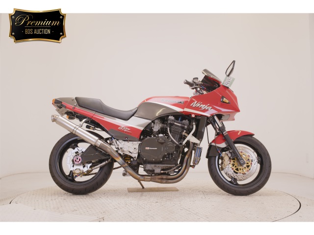 Kawasaki GPZ900R