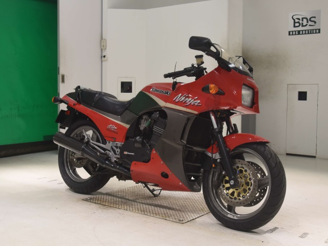 Kawasaki GPZ900R — фото 3