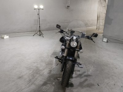 Honda SHADOW 750 PHANTOM — фото 3
