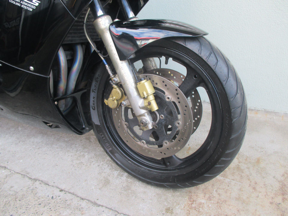 Suzuki GSX-R1100 — фото 4