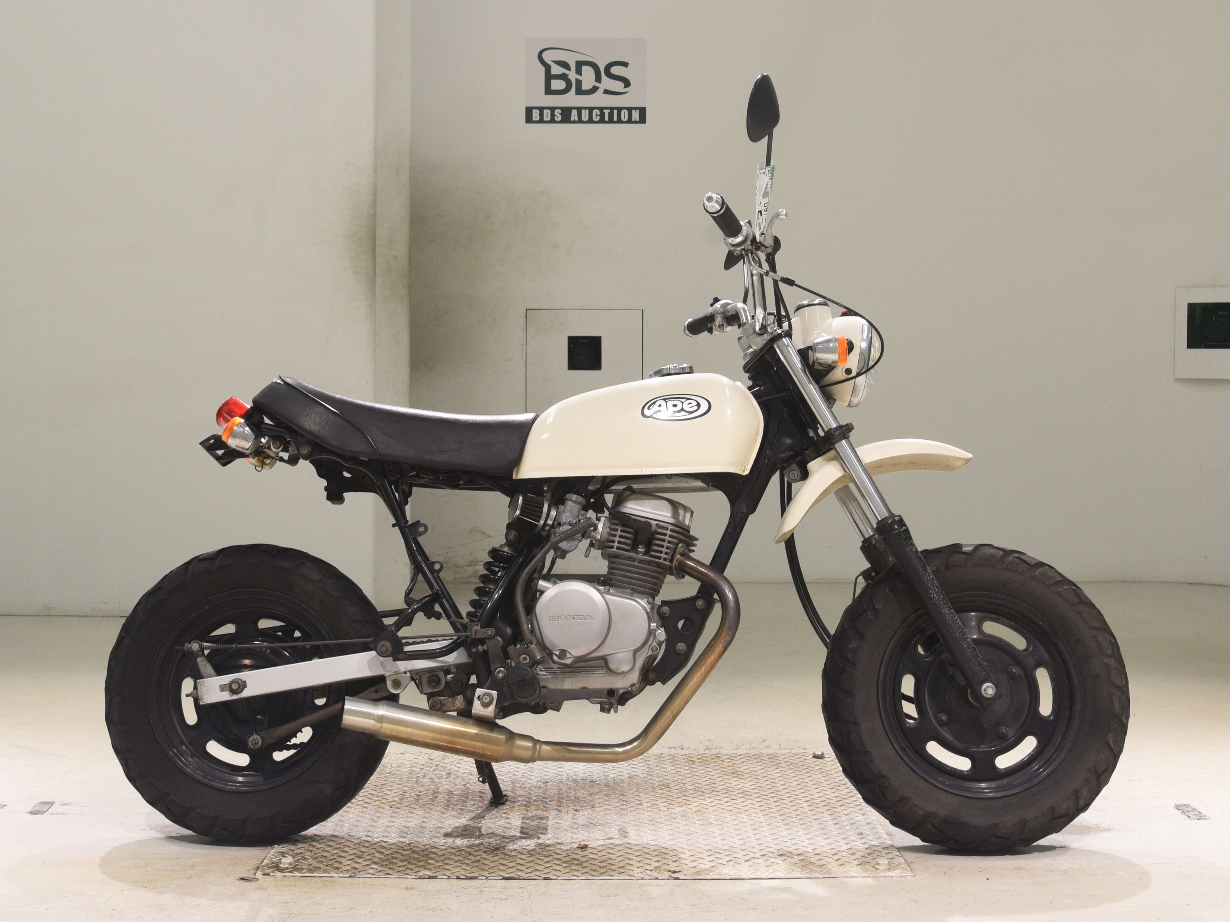 Honda APE50