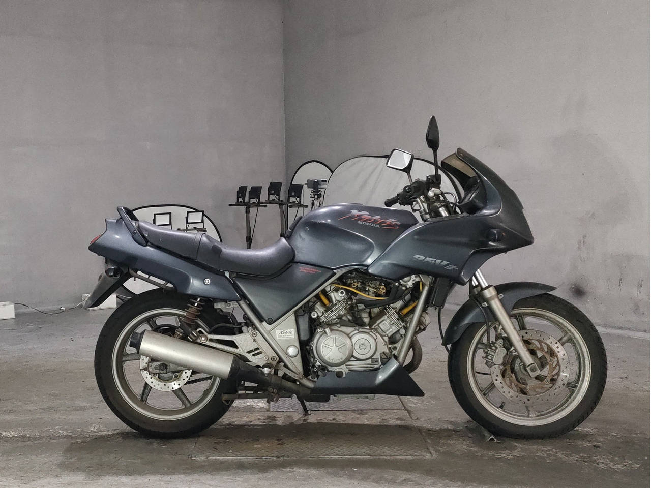 Honda VT250F XELVIS