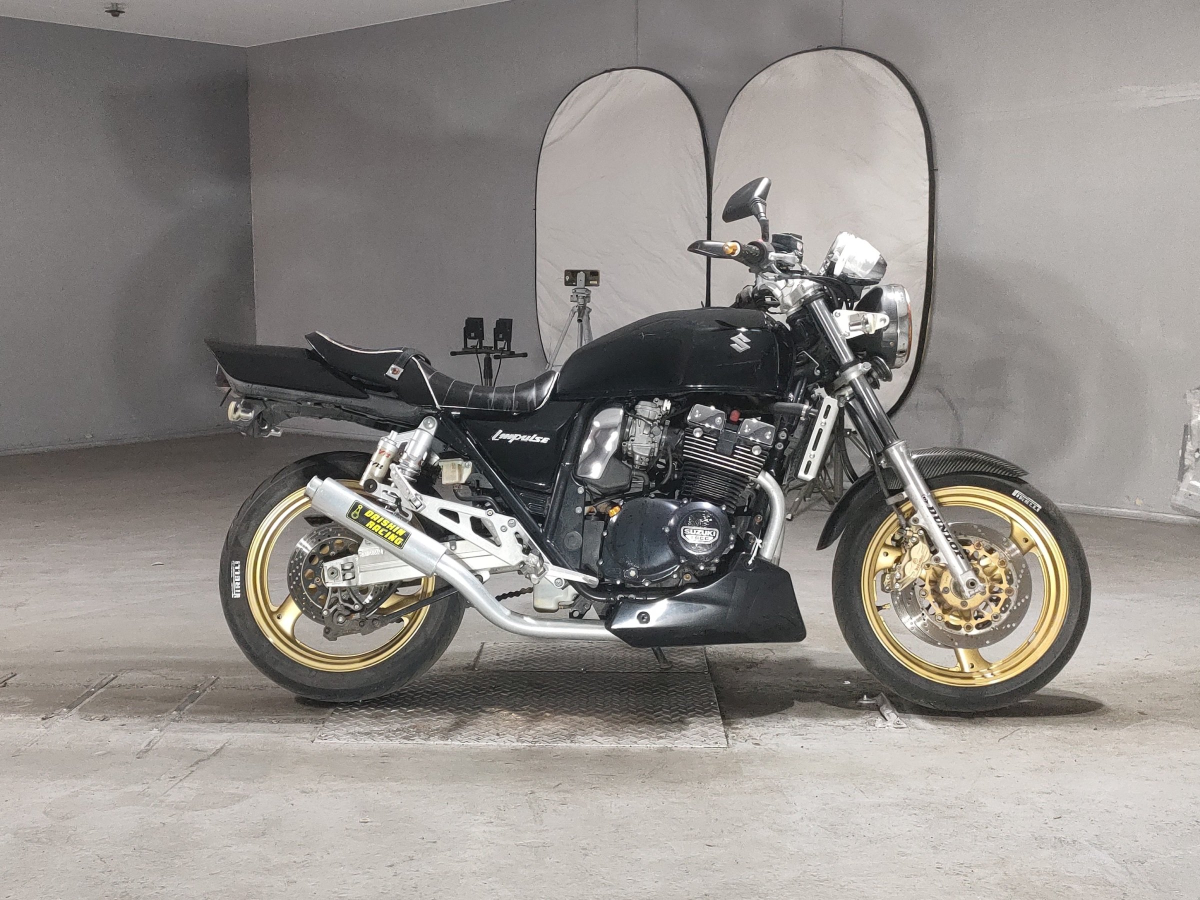 Suzuki GSX400 IMPULSE