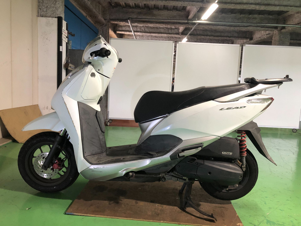 Honda LEAD125 — фото 2