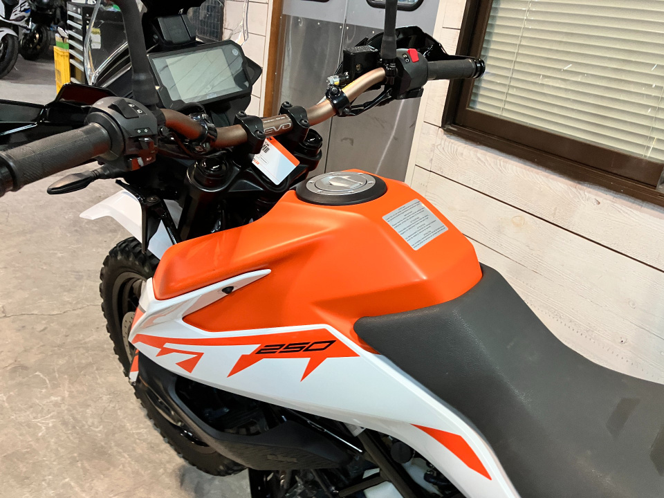 KTM 250ADVENTURE — фото 25