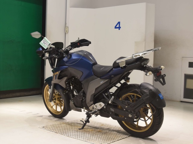 Yamaha FZS25 — фото 6