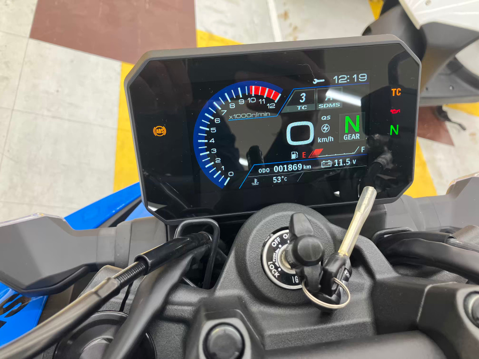 Suzuki GSX-8S — фото 3