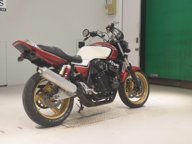 Honda CB400SFV — фото 5