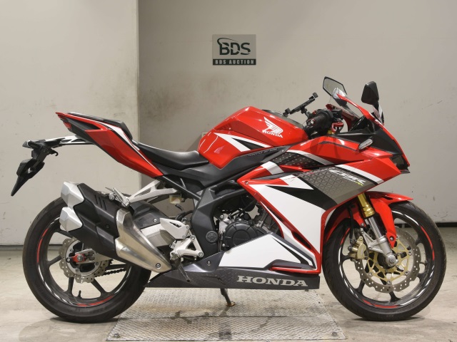 Honda CBR250RR