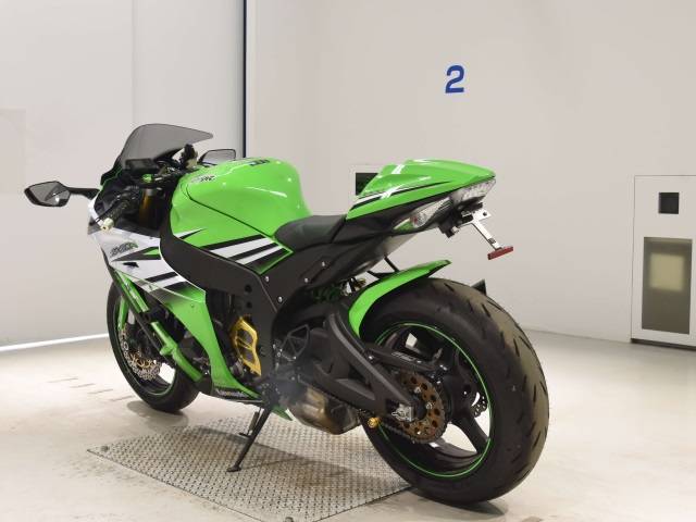 2716] Kawasaki NINJA ZX-10R - JKAZXT00JJA024360