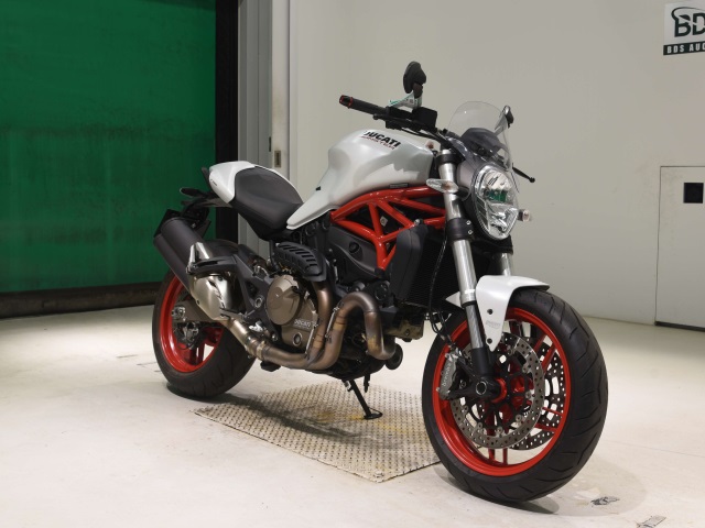 Ducati MONSTER 821 — фото 3