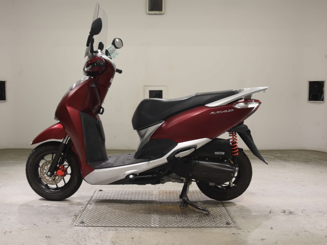 Honda LEAD125 — фото 2