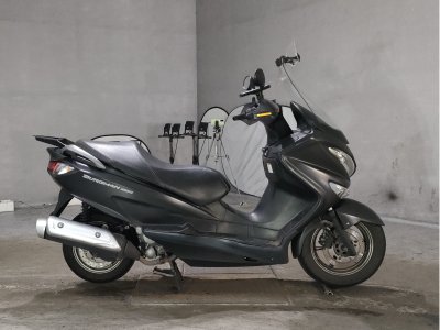 Suzuki BURGMAN 200