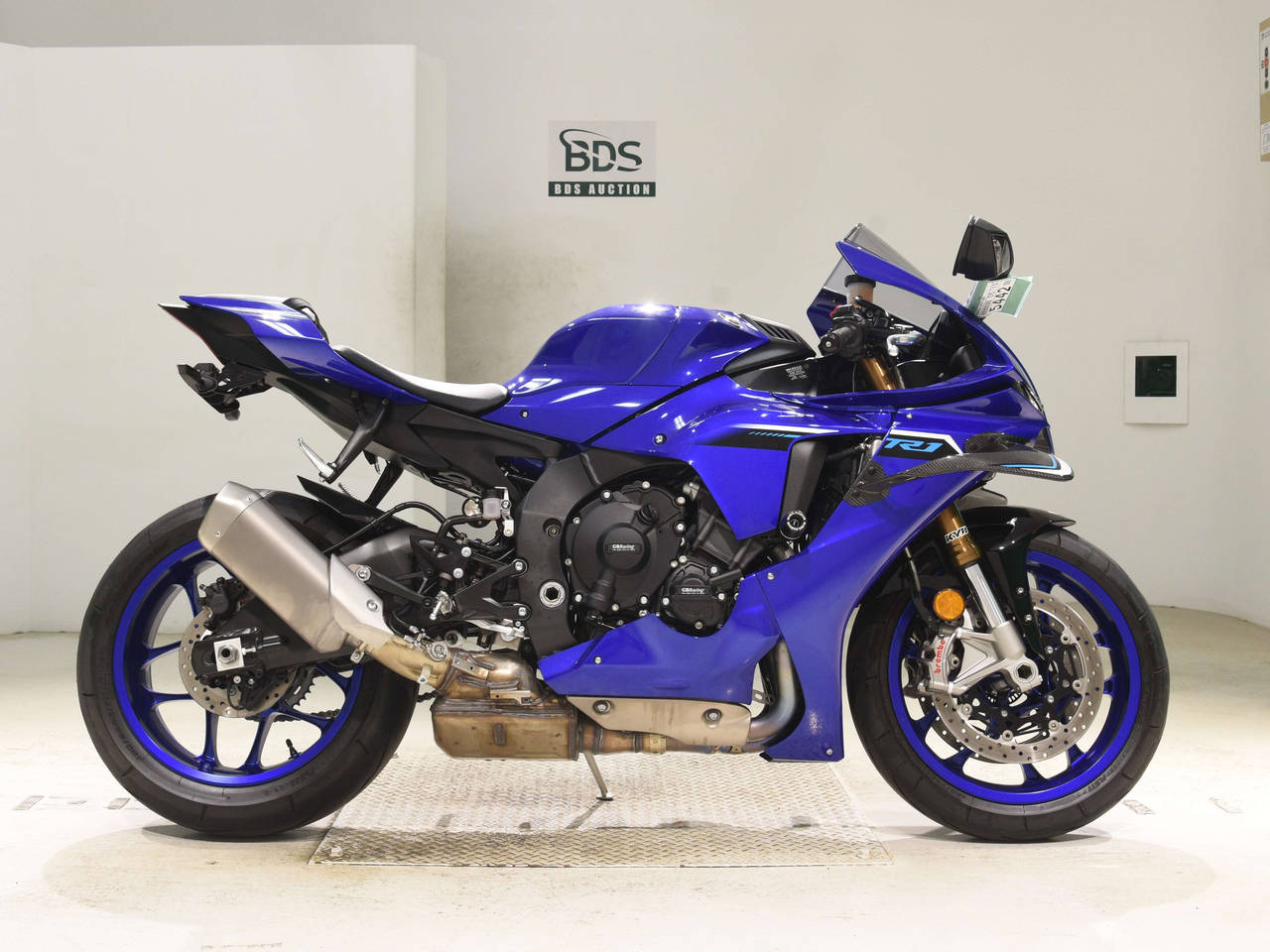 5442] Yamaha YZF-R1 - RN65J-002145