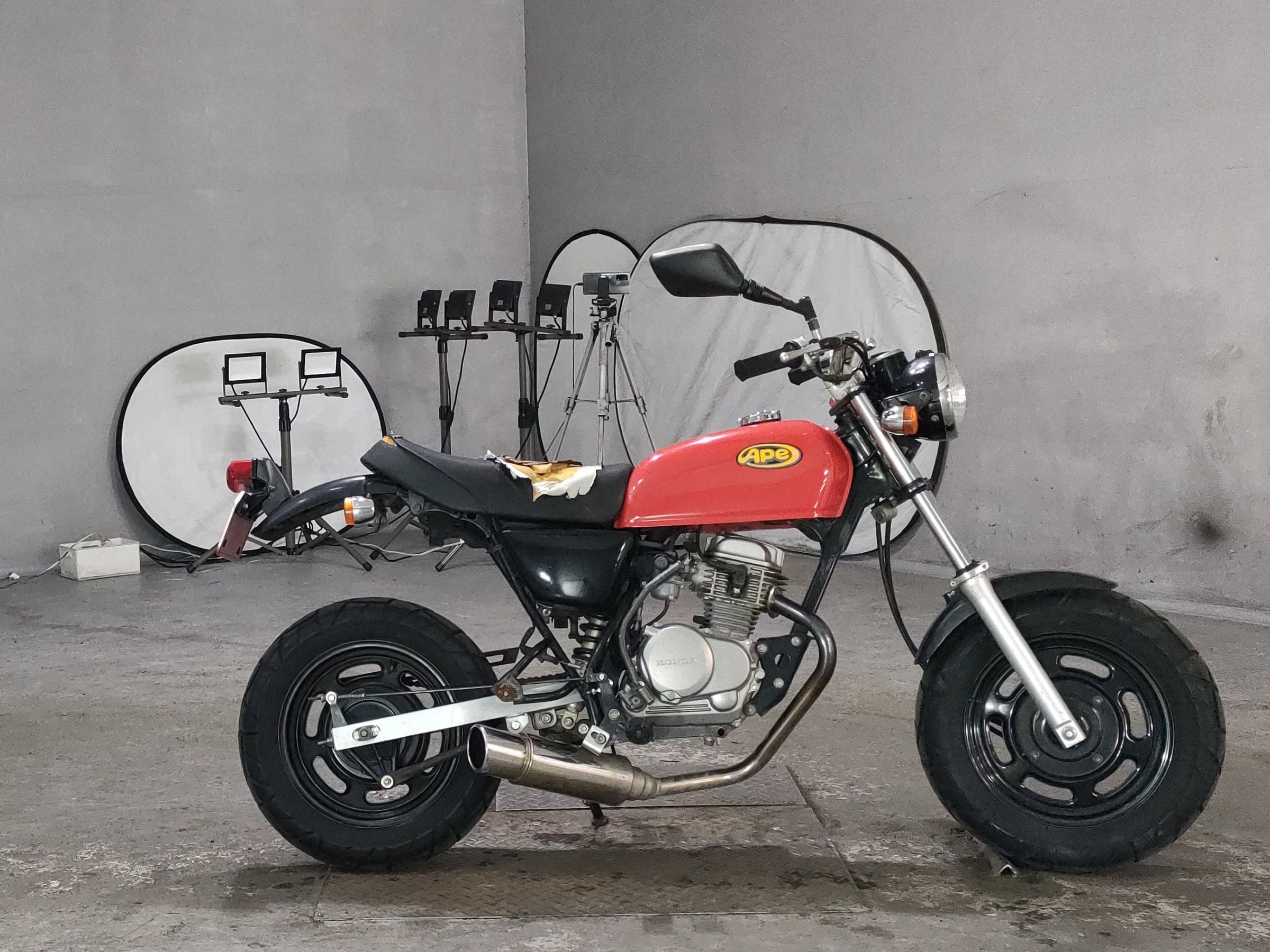 Honda APE50
