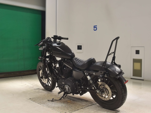 HD SPORTSTER IRON XL883N — фото 6