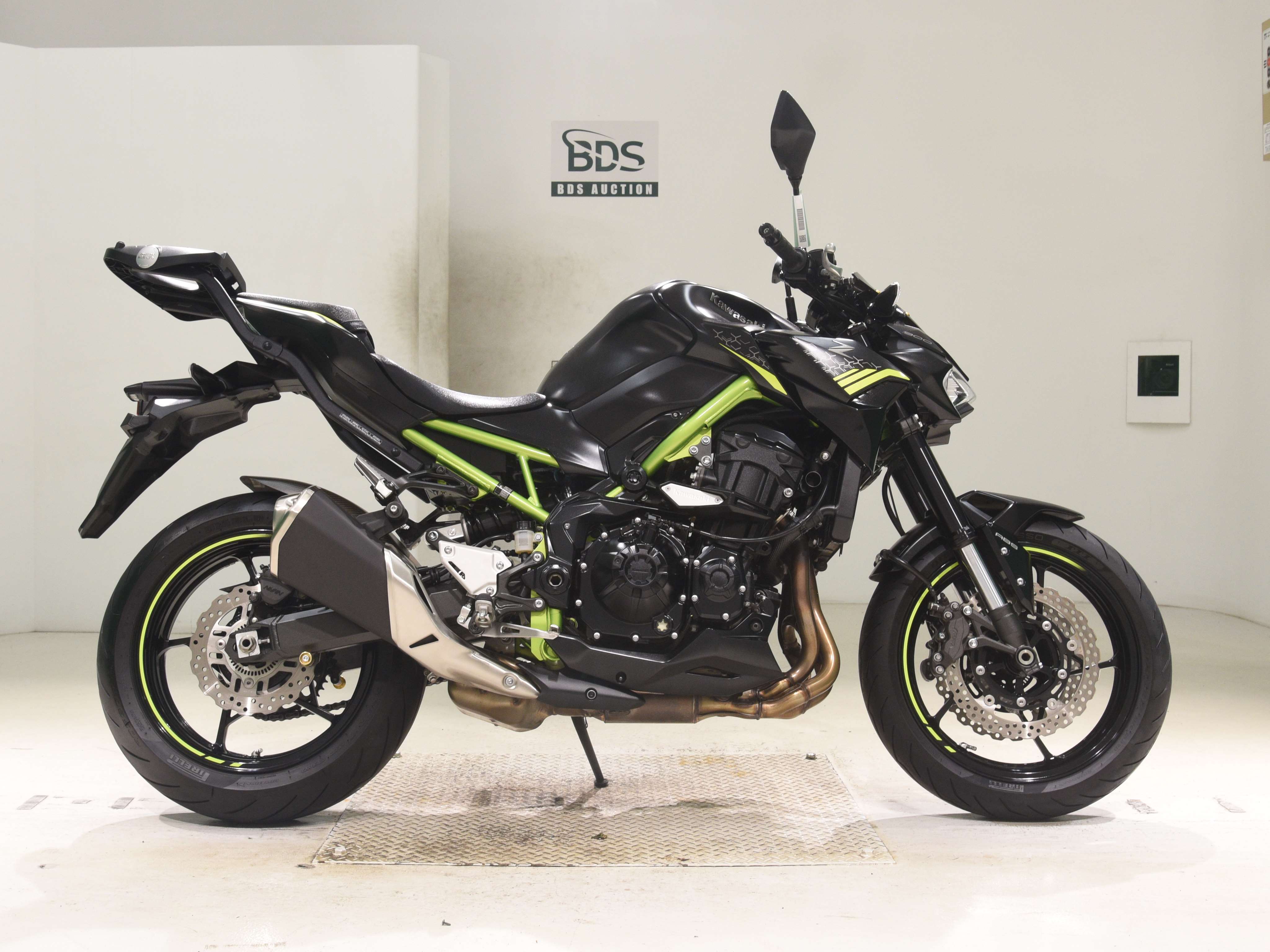 Kawasaki Z900