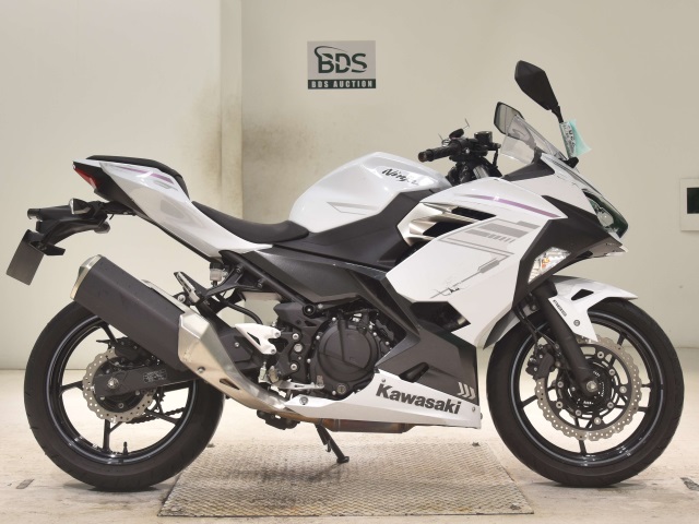 Kawasaki NINJA 400