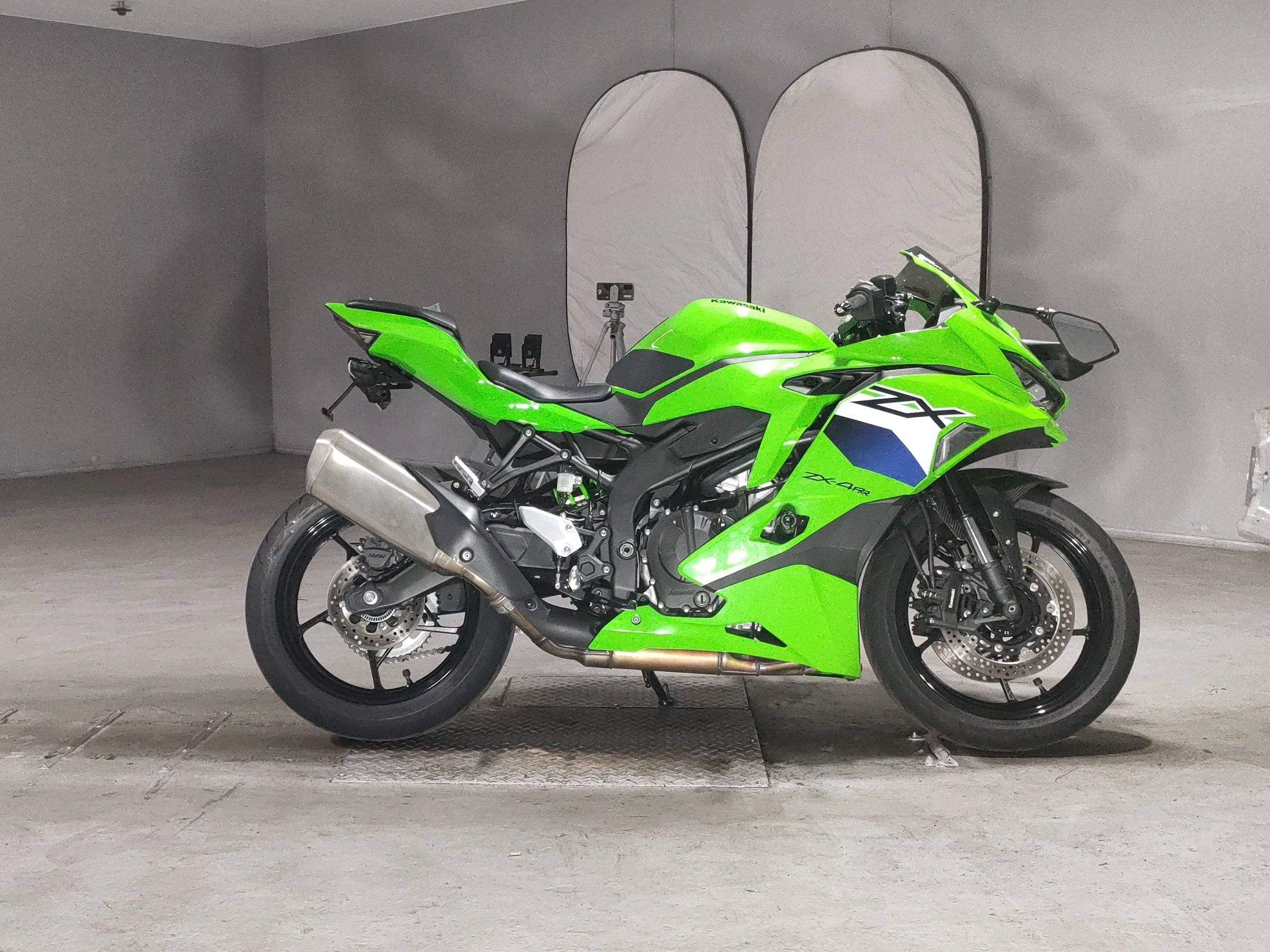 Kawasaki NINJA ZX-4RR