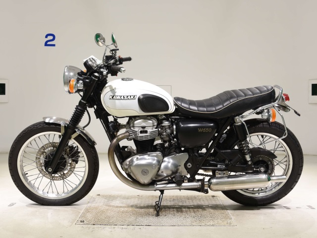 Kawasaki W650 — фото 2