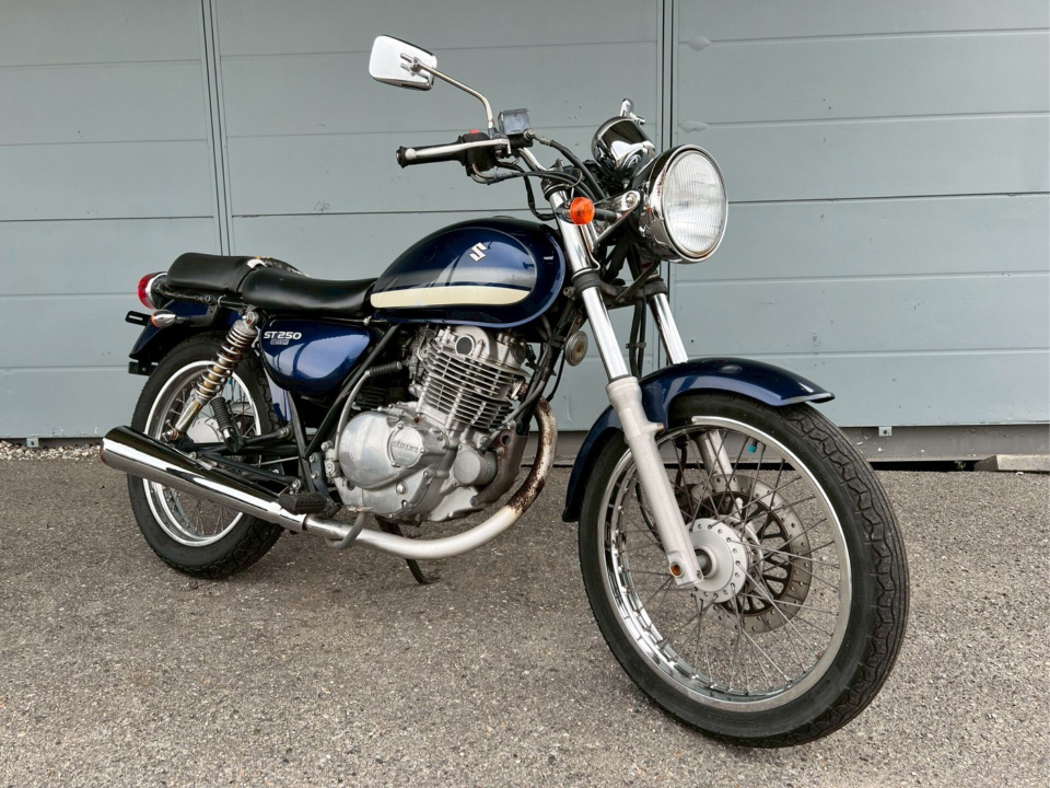 Suzuki ST250 E TYPE