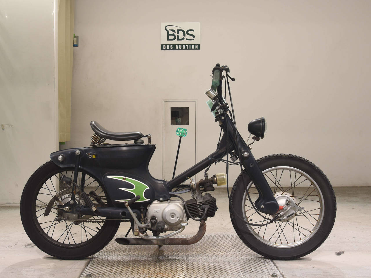 Honda C90