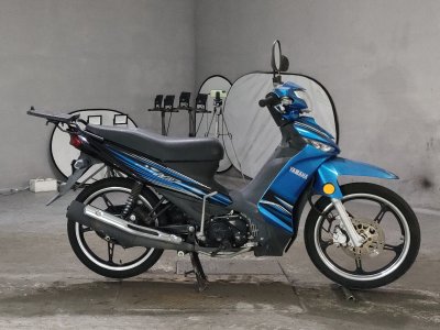 Yamaha I8 115