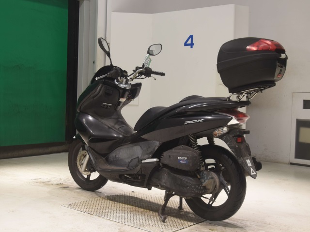 Honda PCX125 — фото 6