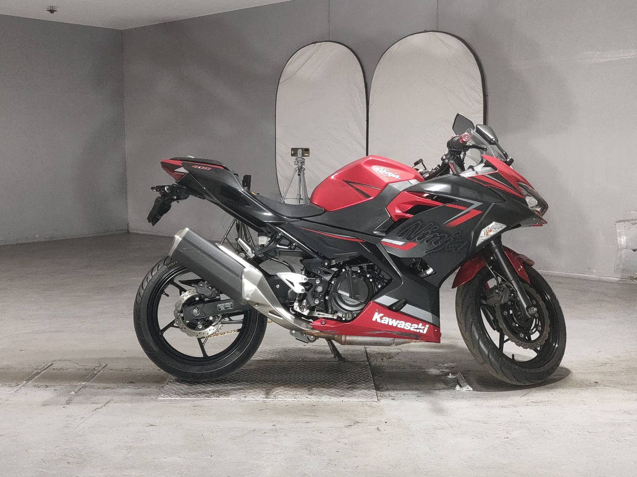 Kawasaki NINJA400